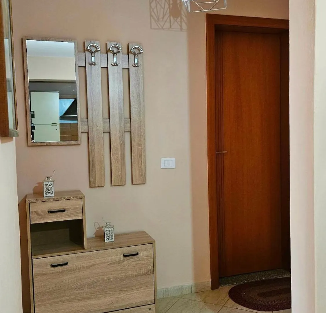 Fully Equipped, Cozy Apartment Orikum Albania